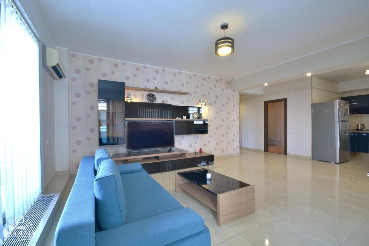 Sunny Luxury Apartment 2 Mamaia Ngoại thất bức ảnh