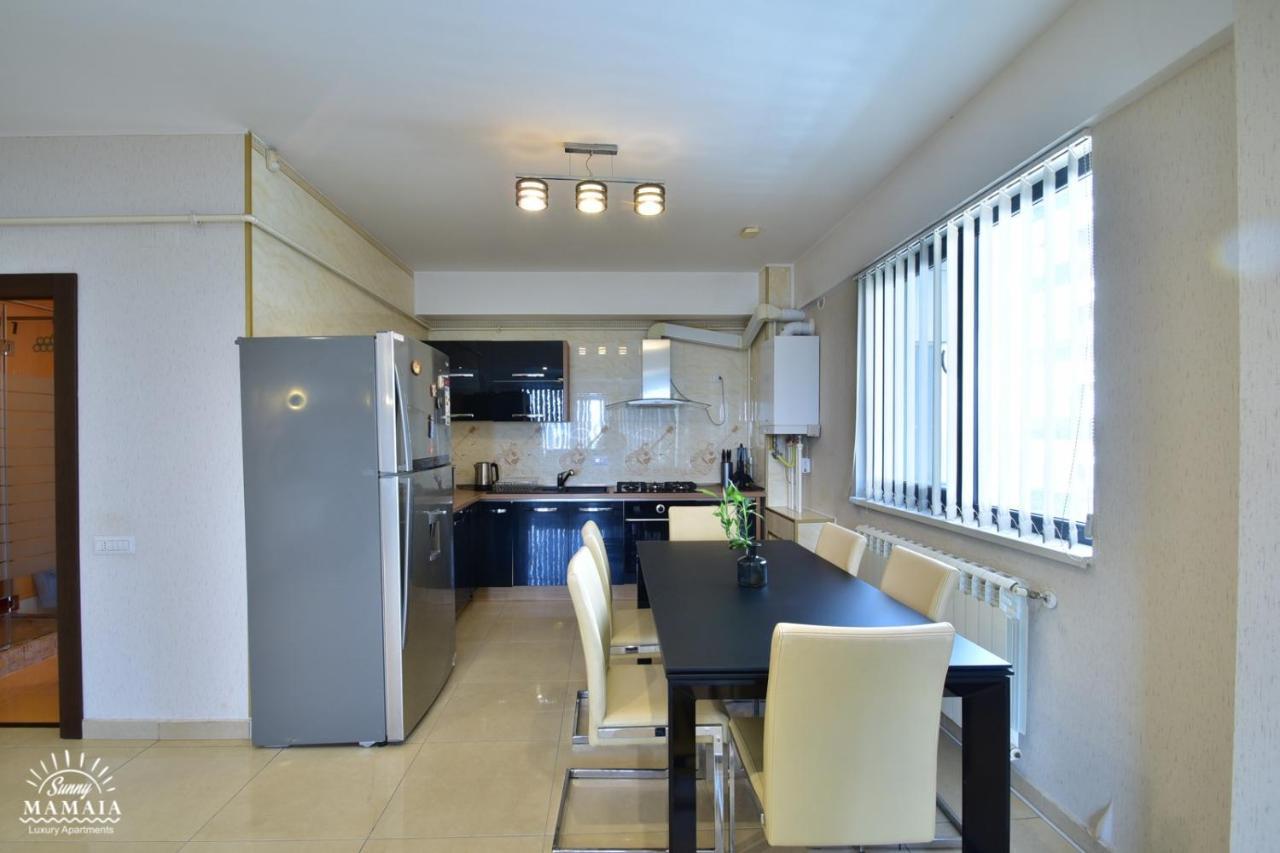 Sunny Luxury Apartment 2 Mamaia Ngoại thất bức ảnh